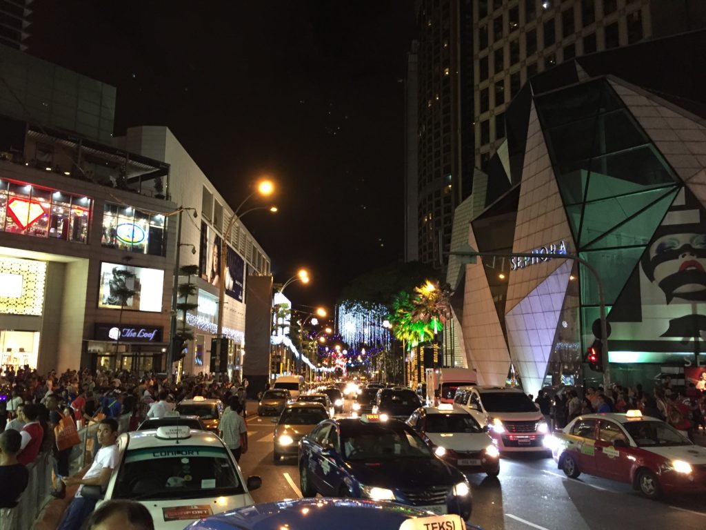 Shopping Center in Kuala Lumpur bei Nacht